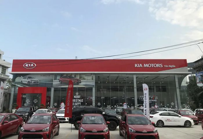 Hình ảnh đầu tiên về không gian trưng bày ấn tượng tại KIA Yên Nghĩa