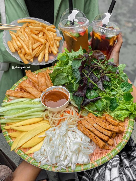 Nem Nướng Hà Thảo ảnh 1 – Khoảnh khắc vàng lưu giữ vị ngon đậm đà