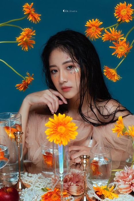 Sản phẩm trang điểm của Makeup Hương Chanel - ảnh 2