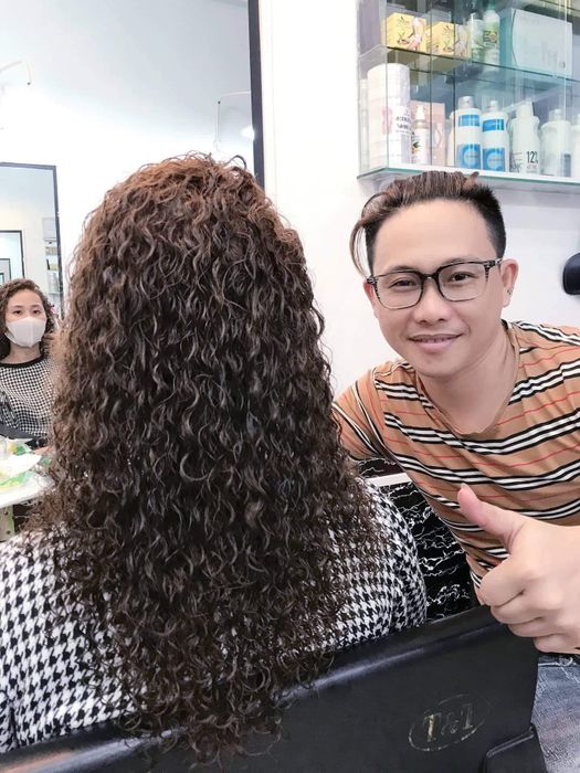 Bộ sưu tập mẫu tóc thời thượng tại Salon Nguyên Vidal