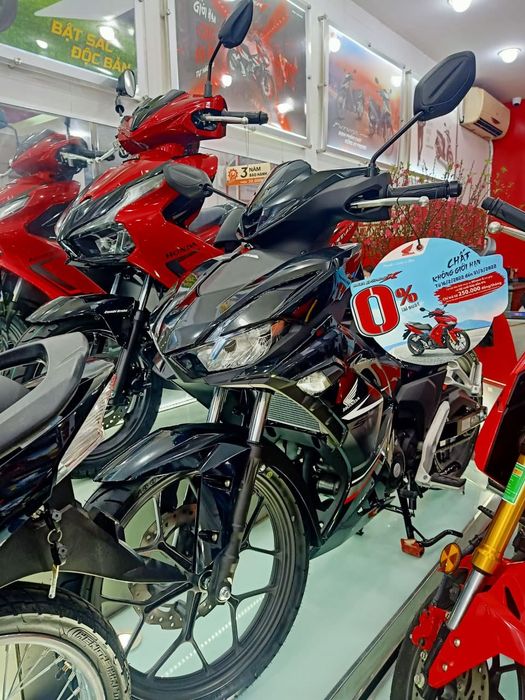 Không gian trưng bày hiện đại với đa dạng mẫu mã tại Honda Hải Dương