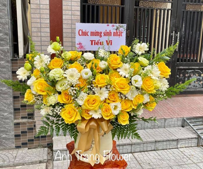 Tác phẩm nghệ thuật từ hoa tươi tại Shop Hoa Anh Trang - Ảnh 1