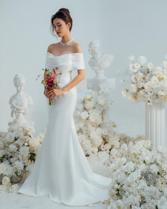 BST váy cưới tối giản tại Jessica Bridal