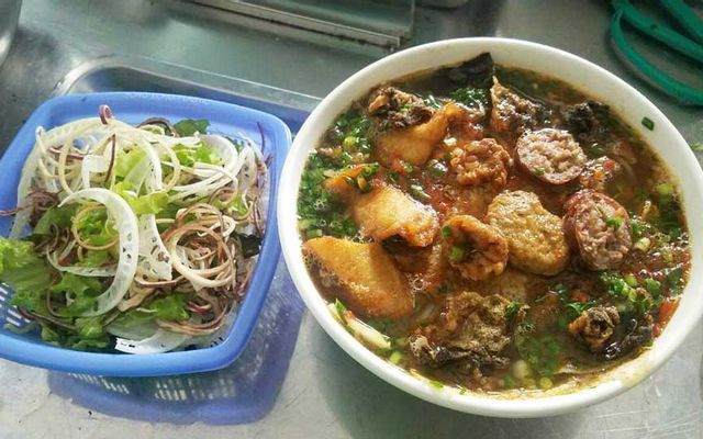 Bún cá Nguyễn Khang - Ảnh 3: Hình ảnh sống động về món ngon khiến thực khách say lòng ngay từ lần đầu thưởng thức.