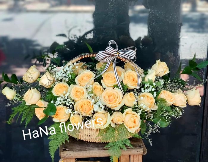 Tác phẩm nghệ thuật từ hoa tươi tại Hana Flower - Ảnh 2