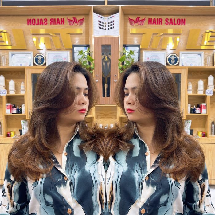 Không gian sang trọng và đầy nghệ thuật tại Salon Lê Tín