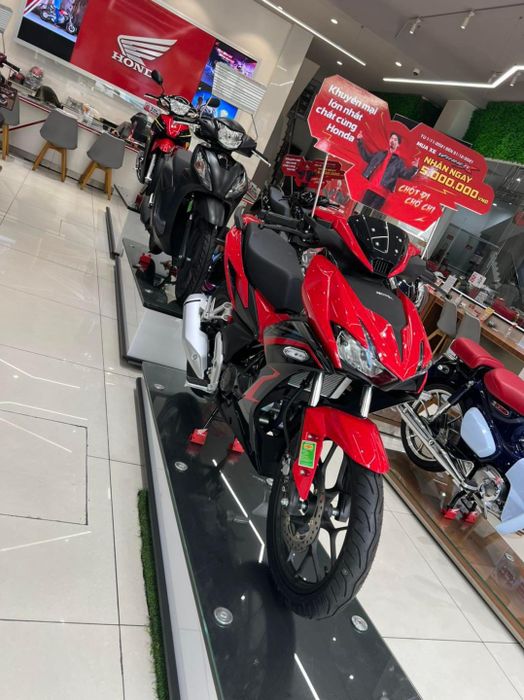 Không gian trưng bày hiện đại tại HEAD Honda Phương Hà