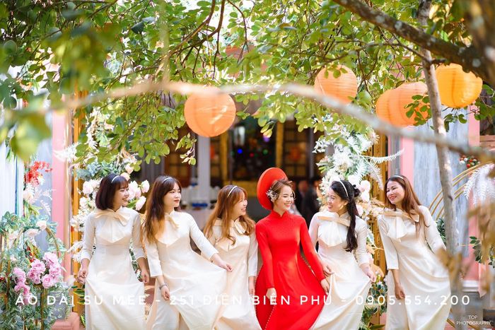Những mẫu áo dài đôi lãng mạn tại Áo Dài Su Mee (ảnh 2)