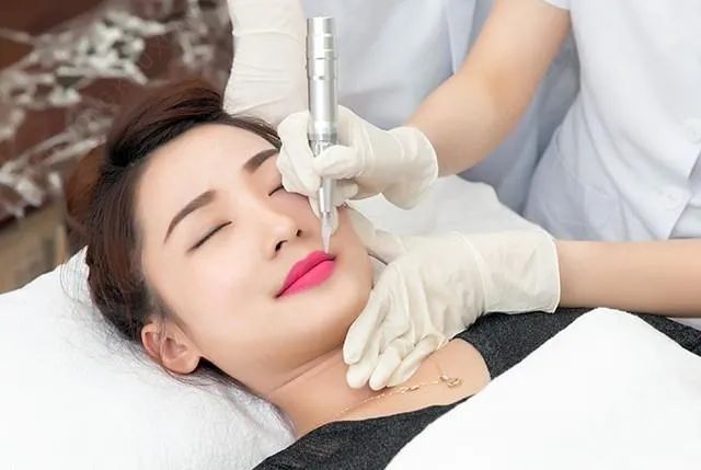 Hình ảnh thành phẩm phun môi tại Thẩm mỹ viện Trương Kiều Xuân (ảnh 1)