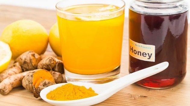 Điều trị sẹo lồi bằng hỗn hợp nghệ và mật ong