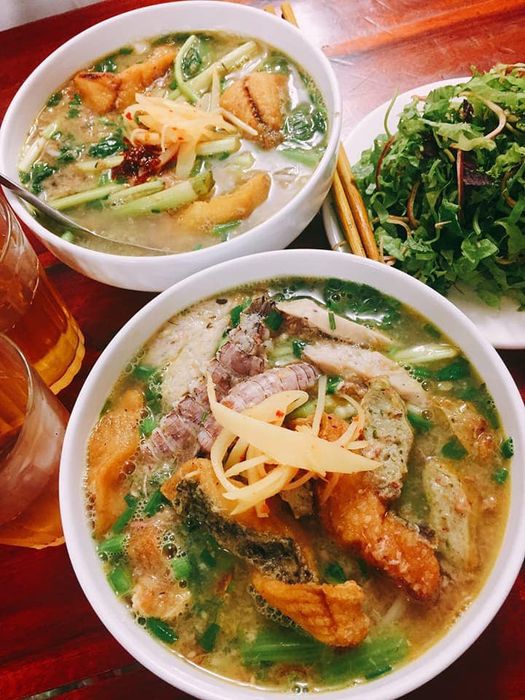 Ảnh 1 - Tô bún riêu cá thơm ngon đầy ắp nguyên liệu