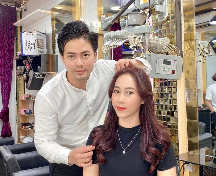 Hair Salon Thịnh Hà Lan - Không gian làm đẹp đạt chuẩn quốc tế