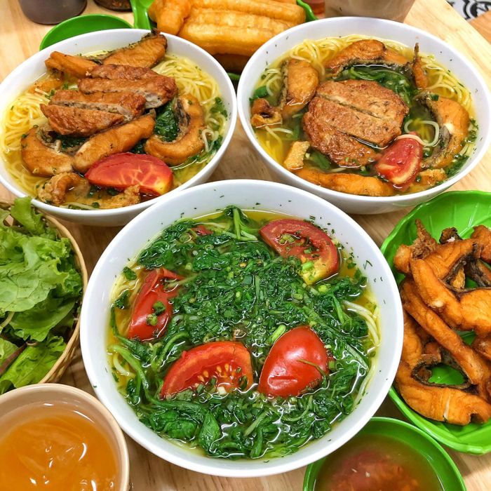 Ảnh 1 - Tô bún cá vàng ươm hấp dẫn tại Trung Vũ
