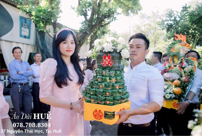 Những mẫu áo dài đôi ấn tượng tại Áo Dài Huệ (ảnh 2)