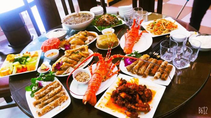 Món ngon đặc trưng tại Hải Sản Hồng Hà