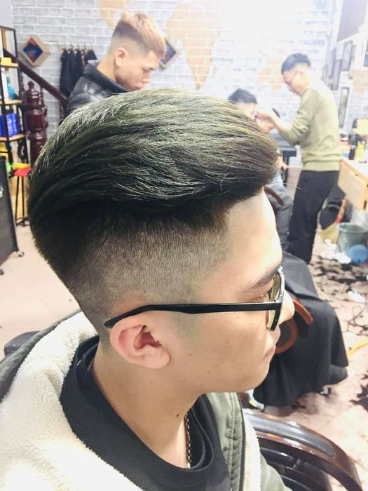 Tóc nam MEN ảnh 2 - Bộ sưu tập hình ảnh thứ hai minh họa sự đa dạng và tinh tế trong các kiểu tóc nam tại đây.