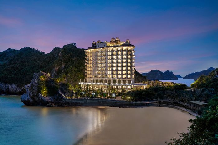 Hotel Perle D'Orient Cat Ba - MGallery - Viên ngọc trai lấp lánh giữa vịnh Hạ Long