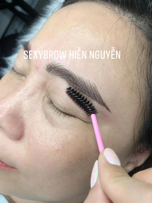 Kết quả điêu khắc chân mày tại Hiền Nguyễn Beauty