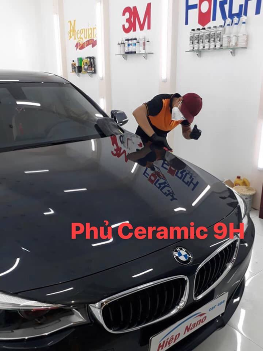 Hình ảnh quy trình chăm sóc xe chuyên nghiệp tại Hiệp Nano Car Audio