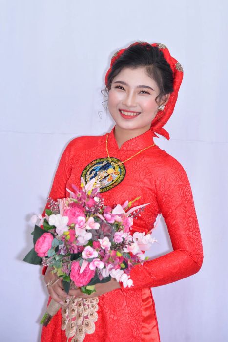 Vẻ đẹp tinh tế được chăm chút bởi Hồng Cúc Bridal