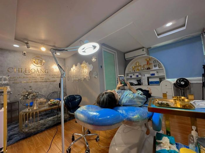 Hình ảnh thực tế dịch vụ tại Chi Hoàng Beauty Academy