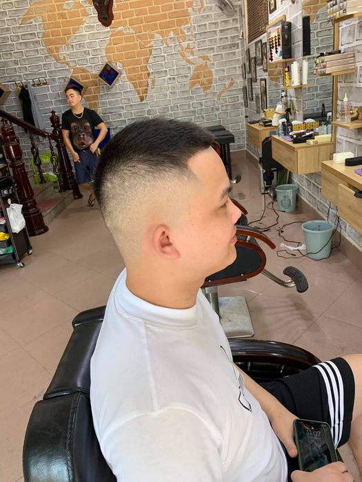Tóc nam MEN ảnh 1 - Hình ảnh đầu tiên giới thiệu những kiểu tóc nam đầy phong cách và cá tính từ tiệm Tóc nam MEN.
