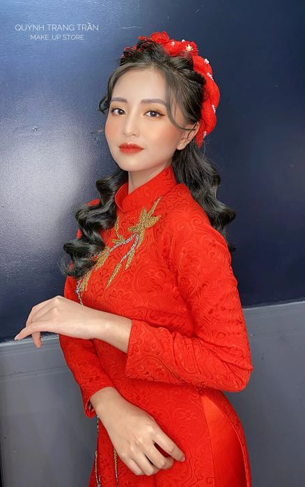 Khoảnh khắc lộng lẫy của cô dâu tại Quỳnh Trang Trần Makeup Store