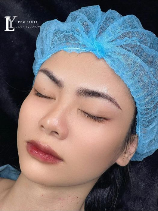 Hình ảnh minh họa kết quả điêu khắc chân mày tại LyLy Lee