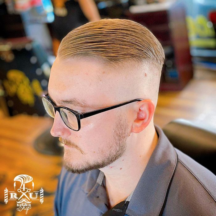 4RAU Barber SHOP - Không chỉ là tiệm cắt tóc, mà còn là nơi đào tạo đam mê
