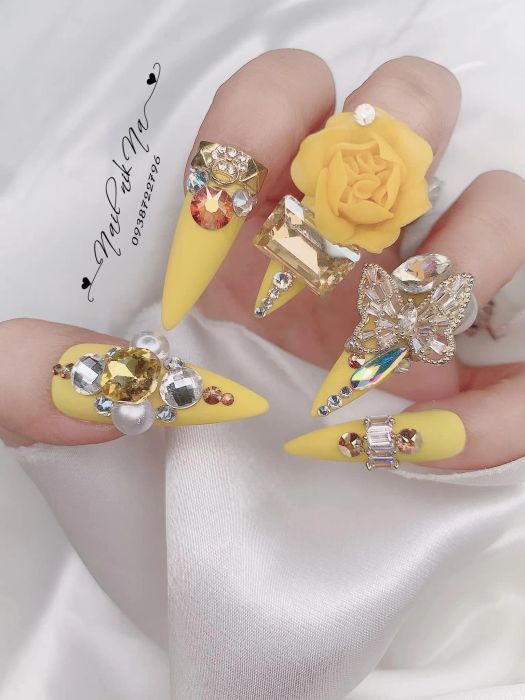 Nik Na Nail - Ảnh 2: Sắc màu tỏa sáng trên từng ngón tay