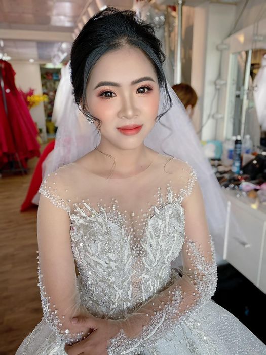Khoảnh khắc tỏa sáng cùng Studio Ngoan Makeup