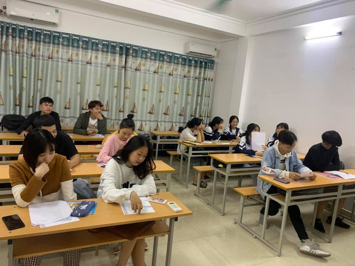 Trung tâm Ngoại ngữ Tokyo (Ảnh 2) - Một không gian học tập đầy sáng tạo, nơi giúp bạn nâng cao kỹ năng tiếng Anh một cách hiệu quả.