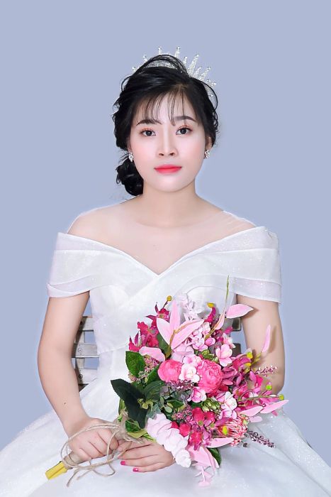 Khoảnh khắc rạng ngời của cô dâu tại Hồng Cúc Bridal