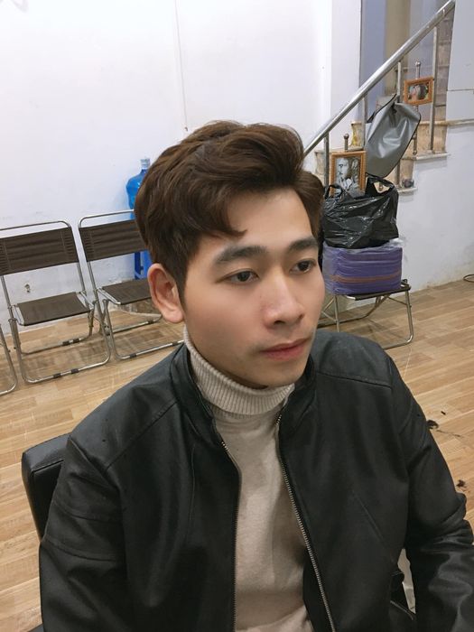 Hình ảnh quy trình cắt tóc tỉ mỉ tại ArLong Barber Shop
