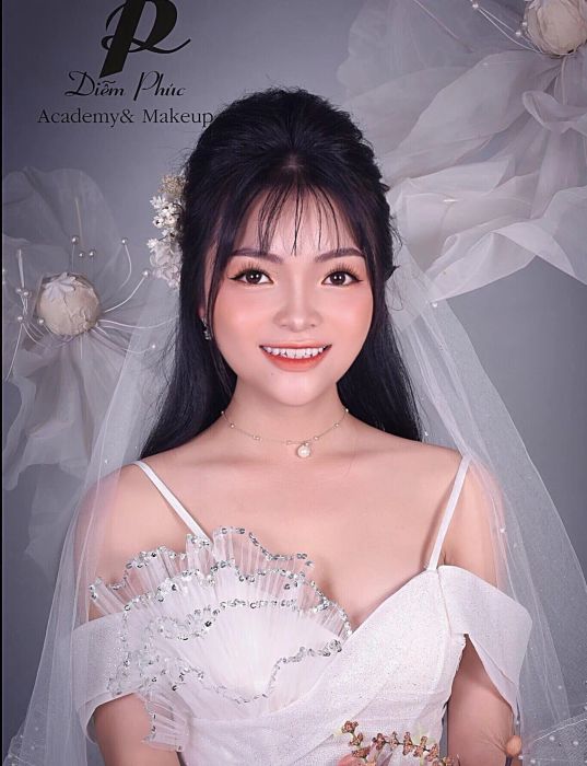 Vẻ đẹp toả sáng được chăm chút bởi Áo Cưới Diễm Phúc