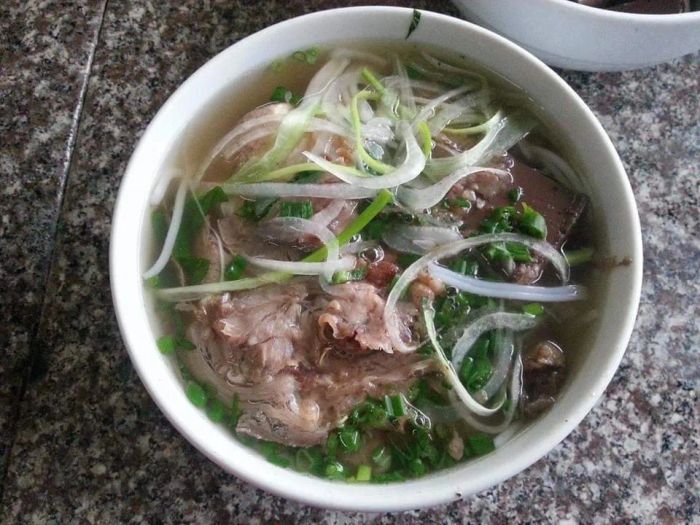 Bún Bò Giò Heo Đăng Chí - ảnh 2