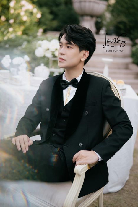 BST vest đẳng cấp tại Louis Suit