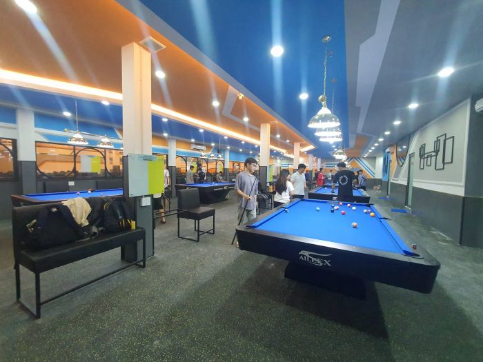 Không gian chơi bida tại Ways Station Billiards