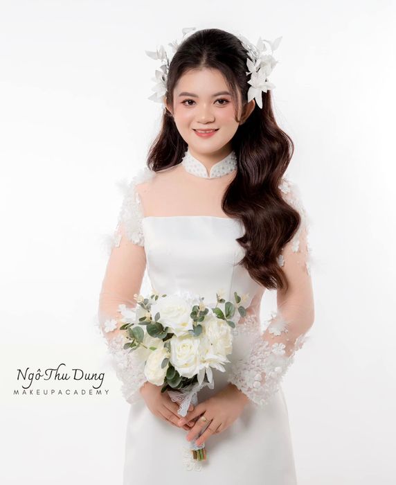 Ngô Thu Dung Makeup (LeKat Studio) - Khoảnh khắc đầu tiên tỏa sáng