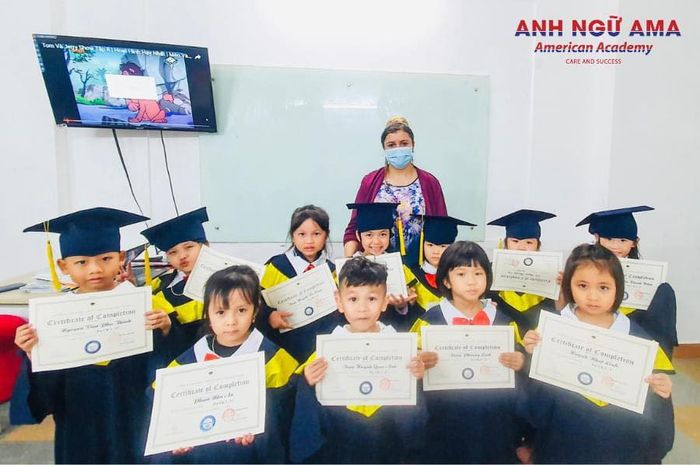 Hình ảnh lớp học tiêu chuẩn tại Trung Tâm Anh Ngữ AMA