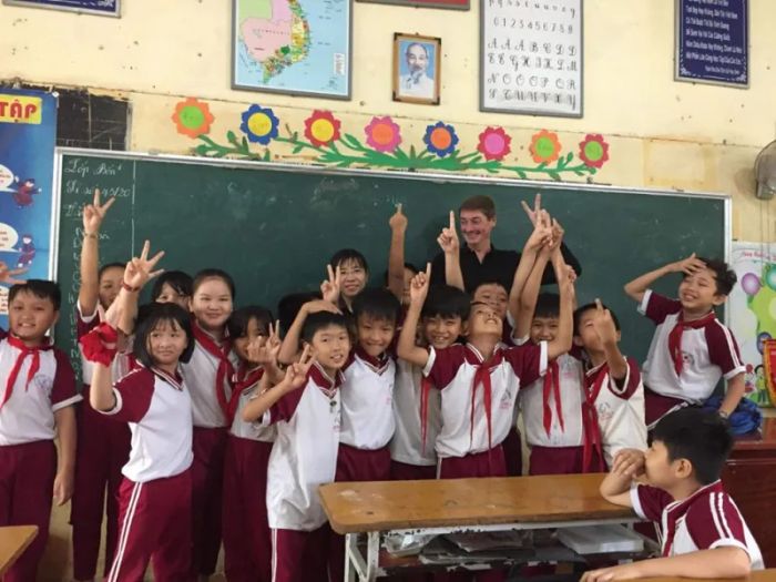 Không gian học tập hiện đại tại Ngoại ngữ HelloWorld