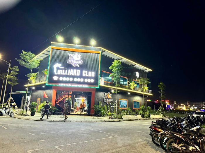 Hệ thống bàn bida hiện đại tại Tự Billiard
