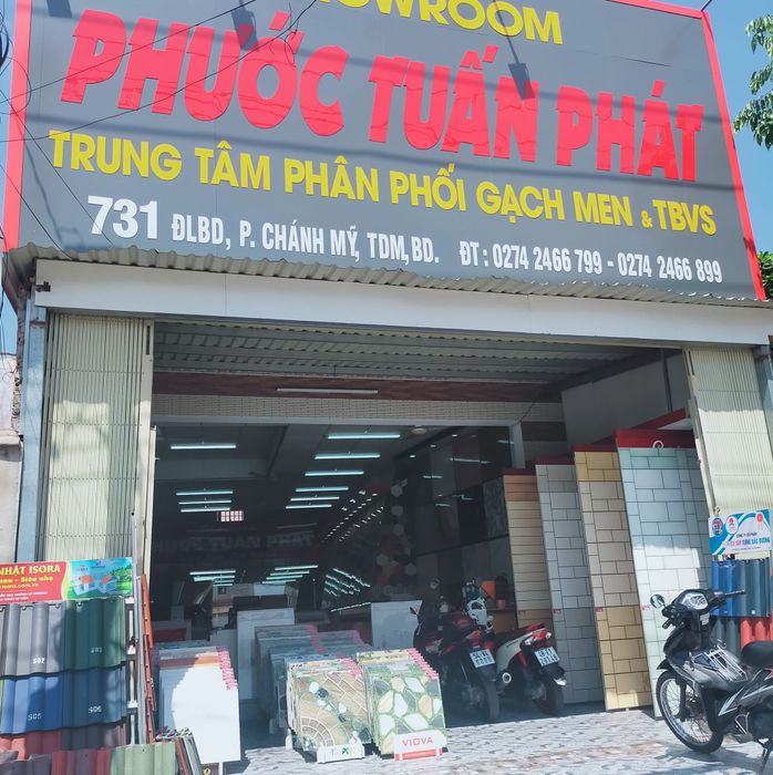 Hình ảnh showroom Trung Tâm Gạch Men PHƯỚC TUẤN PHÁT
