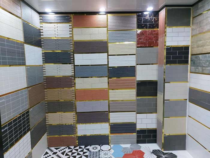 Hình ảnh không gian trưng bày ấn tượng tại Trung Tâm Gạch Men PHƯỚC TUẤN PHÁT