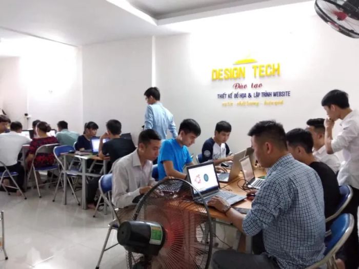 Không gian học tập hiện đại tại Designtech