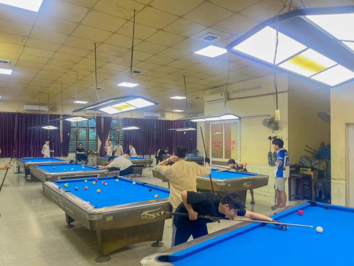 CLB Bi-A 59 Điểm Hẹn - Không gian chơi bida chuyên nghiệp