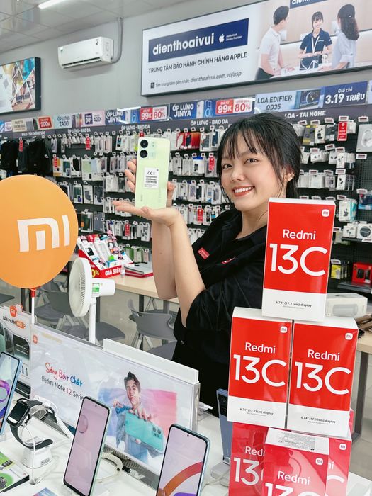 Không gian trải nghiệm công nghệ hiện đại tại CellphoneS