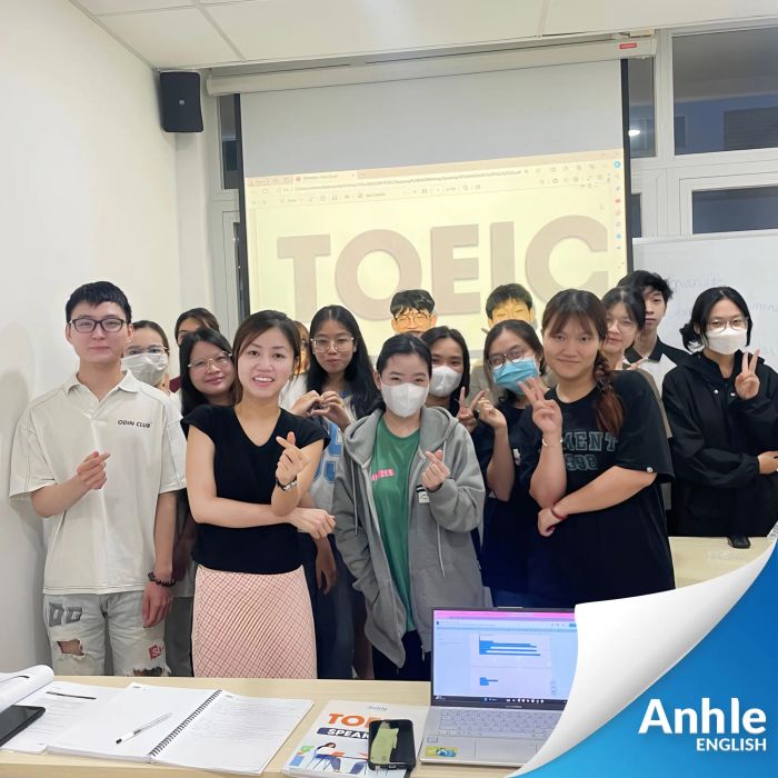 Hình ảnh học viên tại trung tâm Anh Lê TOEIC