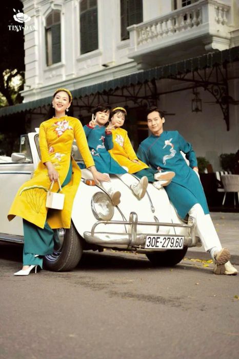 BST Áo Dài Xuân Hà Thanh - Tỏa sáng nét đẹp tuổi thơ