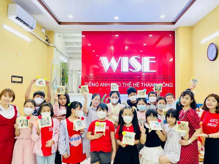 Không gian học tập hiện đại tại WISE English